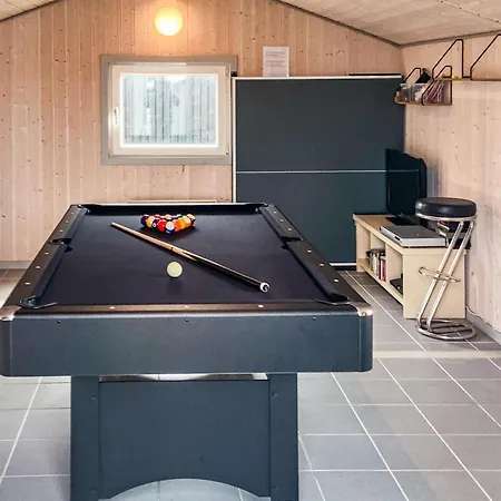 Beautiful Home In Haderslev With Sauna Casa de Férias